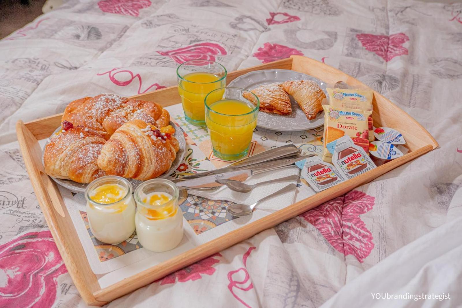 ナポリ ラ ペオニア Bed & Breakfast エクステリア 写真