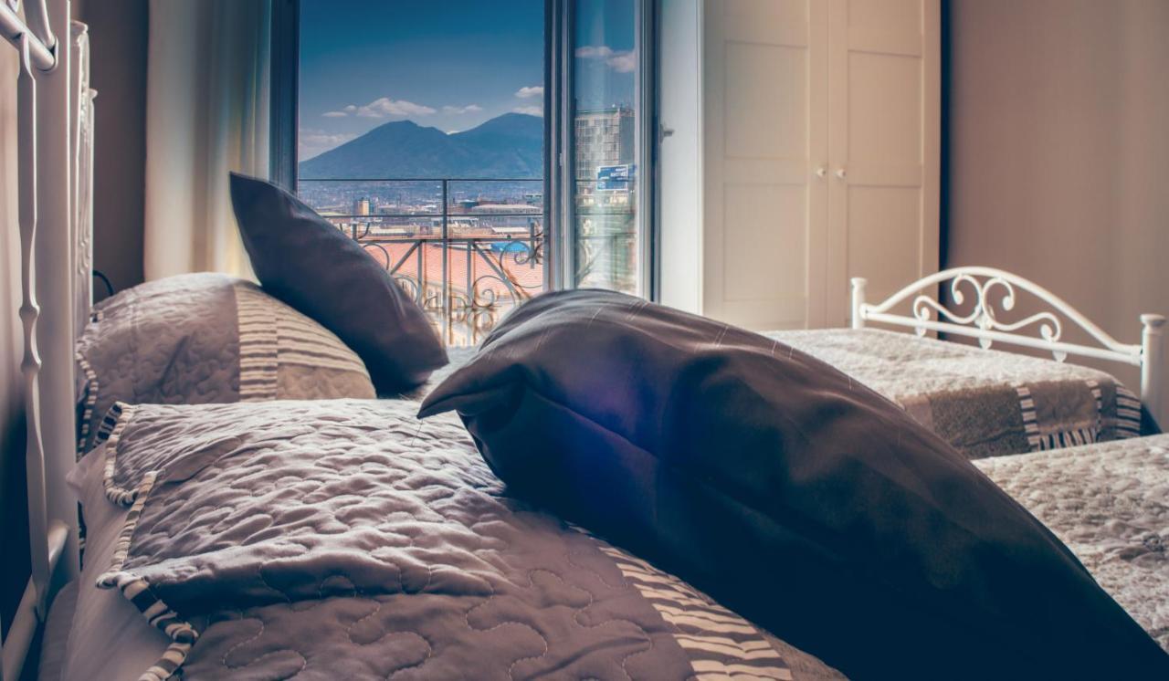 ナポリ ラ ペオニア Bed & Breakfast エクステリア 写真